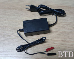 China 13.8-14.6V/1.0A cargador de baterías para baterías SLA de 12 V proveedor