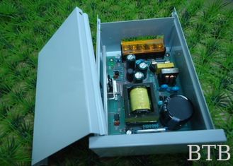 China Casilla de aluminio 12V 1A 2a Fuente de alimentación a prueba de lluvia para cámara de CCTV muestra gratuita de DHL fuente de alimentación a prueba de agua proveedor