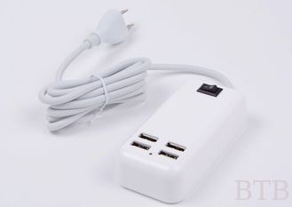 China Adaptador de energía para cargador de viaje universal U/US/UK Plug Universal 30W 4 puertos USB Adaptador de energía para cargador de pared para viajes en el hogar proveedor