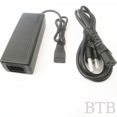 China Dos salidas de +5 y +12 voltios 2000ma de alimentación con el enchufe de salida plana y un cable de alimentación de EE.UU. proveedor