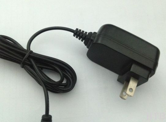 Cargador de 5V 1A 2A para baterías proveedor