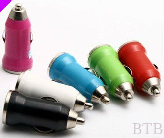 1A y 2.1A Cargador USB para automóviles proveedor