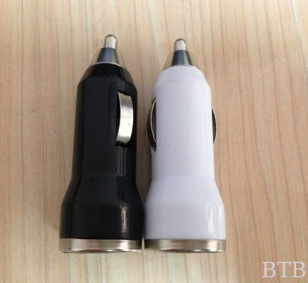 1A y 2.1A Cargador USB para automóviles proveedor