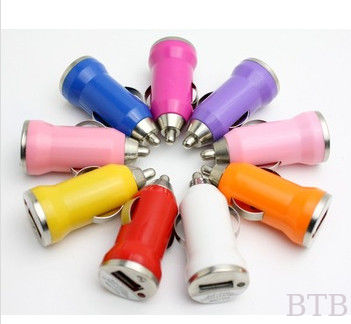 1A y 2.1A Cargador USB para automóviles proveedor
