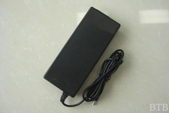 Adaptador de computadora portátil a escritorio proveedor