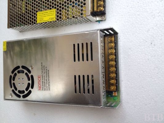 51 - 100 W de potencia de salida y fuente de alimentación de conmutación LED de salida única proveedor