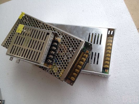 Fuentes de alimentación de conmutación de corriente continua de 12v 8300mA 12v 8.3a 100W con UL CE KC GS SAA ROHS FCC proveedor