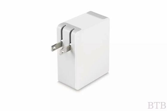 Conexión USB 4 Adaptador universal Adaptador de viaje mini proveedor