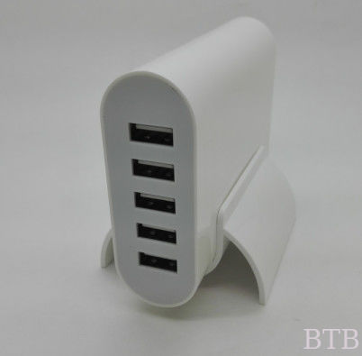 Adaptador 5USB de color blanco proveedor