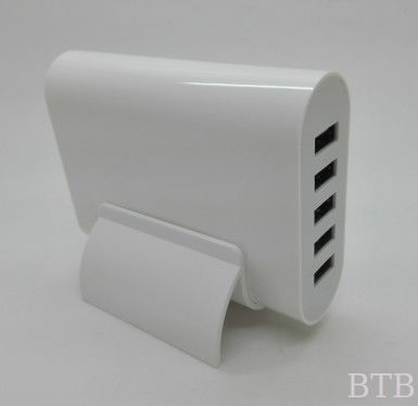 Adaptador 5USB de color blanco proveedor