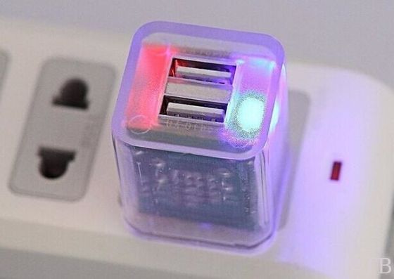 Cargador de luz transparencia caja mini cargador conector USB indicador LED 5V1A 5V 2.1A proveedor