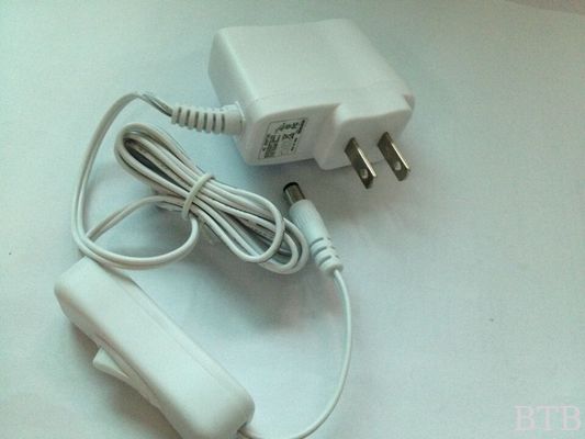 Adaptador de alimentación de color blanco de 4V 50MA para la tira LED roja 630 nm 12V proveedor