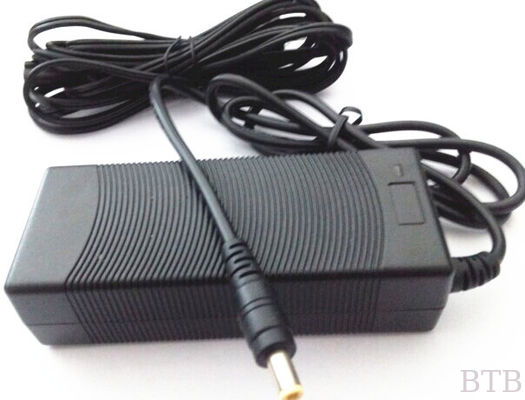 Adaptador de escritorio de alta calidad 12V 10a 14V 10A Adaptador de alimentación de cambio de corriente ac/dc para led/cctv proveedor