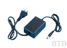 Cargador de 12V 1A y cargador de automóviles de 12V 1A para GM tech proveedor