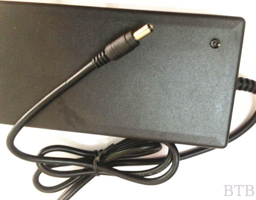 Adaptador de escritorio de 12V 10A Adaptador de computadora portátil de carga proveedor